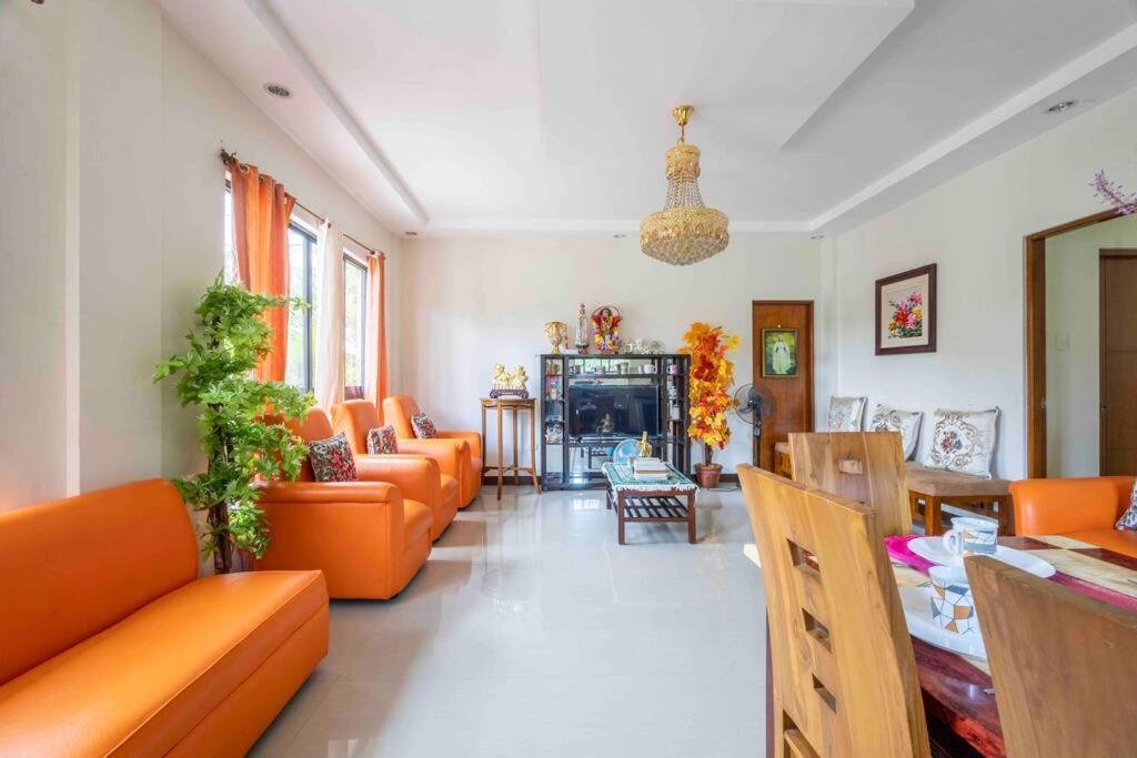 Four Bedroom Staycation House In Tagaytay Tagaytay City Екстериор снимка